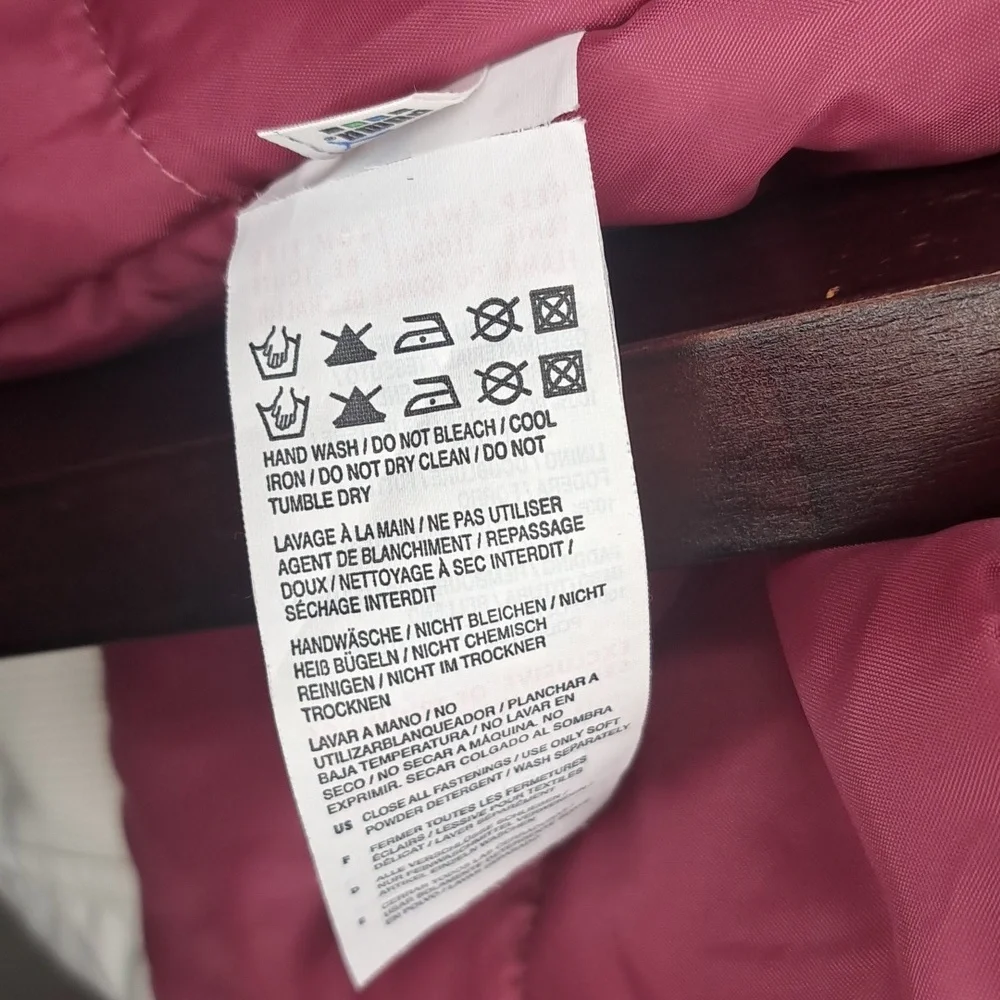 White Puma Jacket with Pink Lining and Faux Fur Trim Size Small - Picture 6 of 9